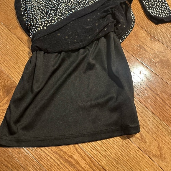 Intricate Black and Silver Bodycon Dress Size S 👑 - Picture 4 of 6